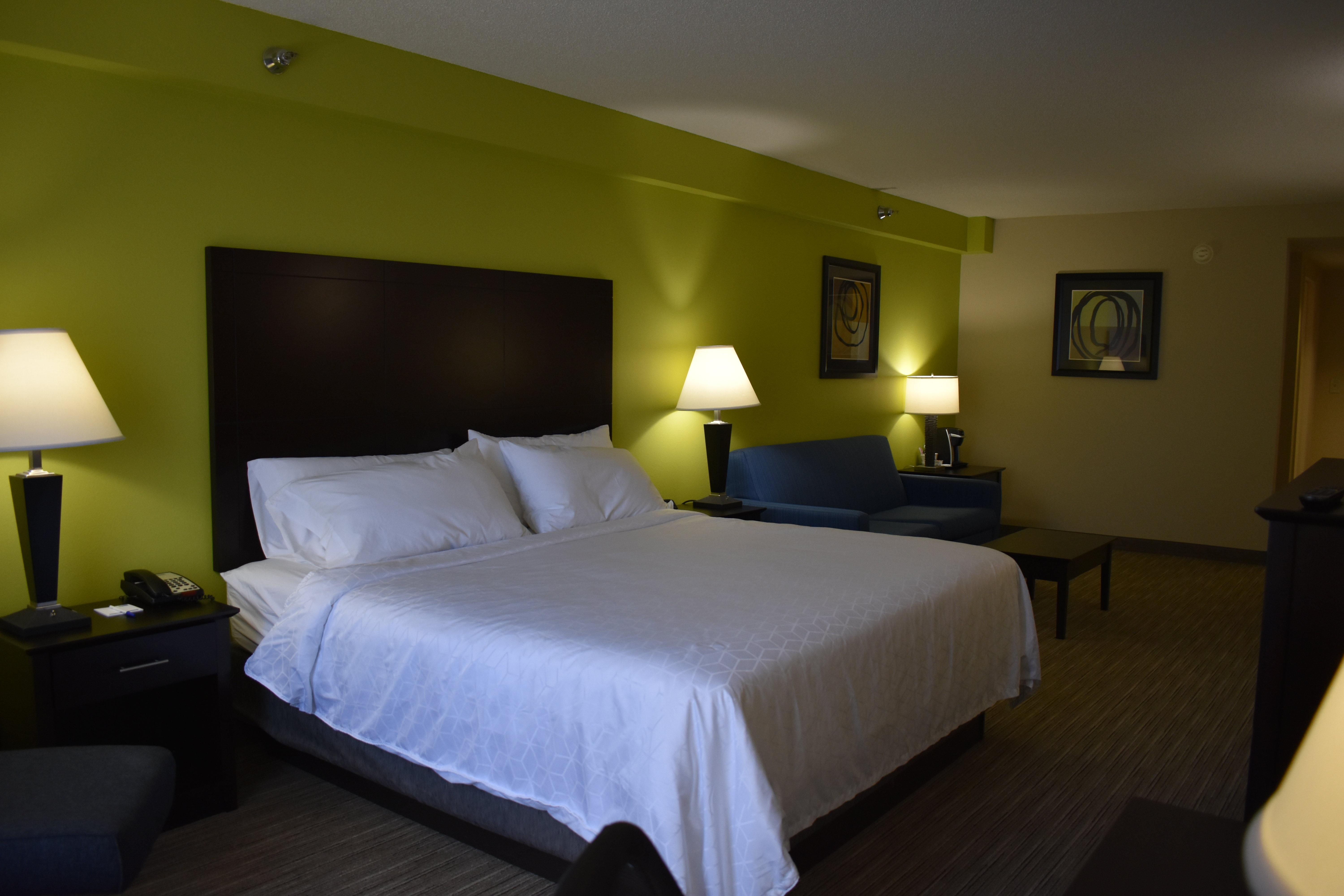 Hotel Express - Raleigh By Ihg 2*
