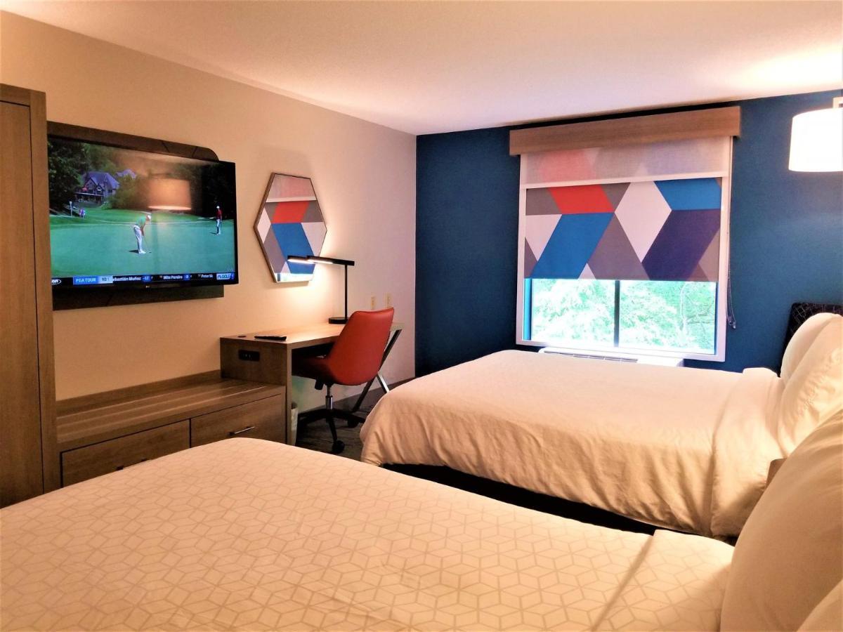 Express - Raleigh By Ihg Hotel Apex