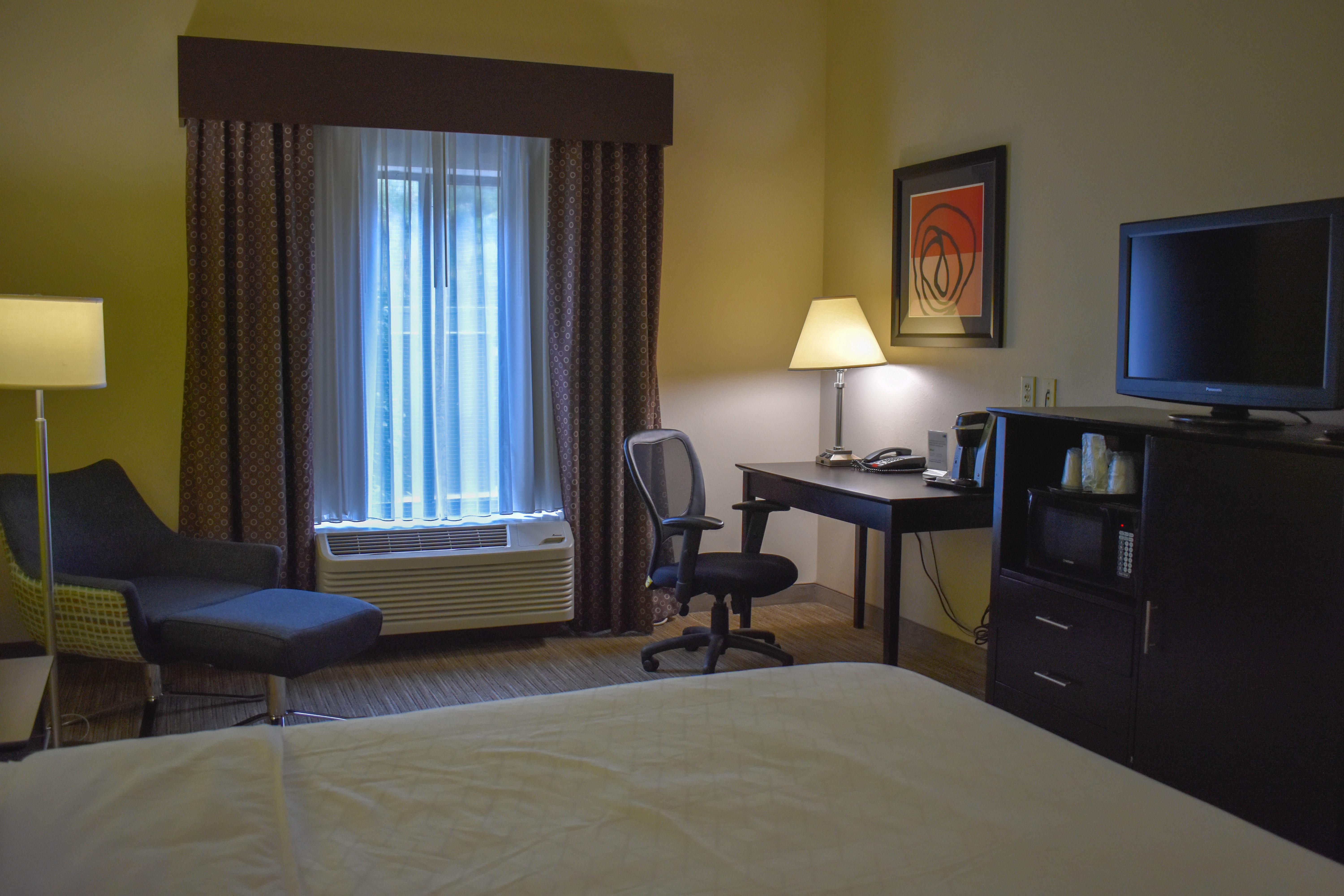 Express - Raleigh By Ihg Hotel