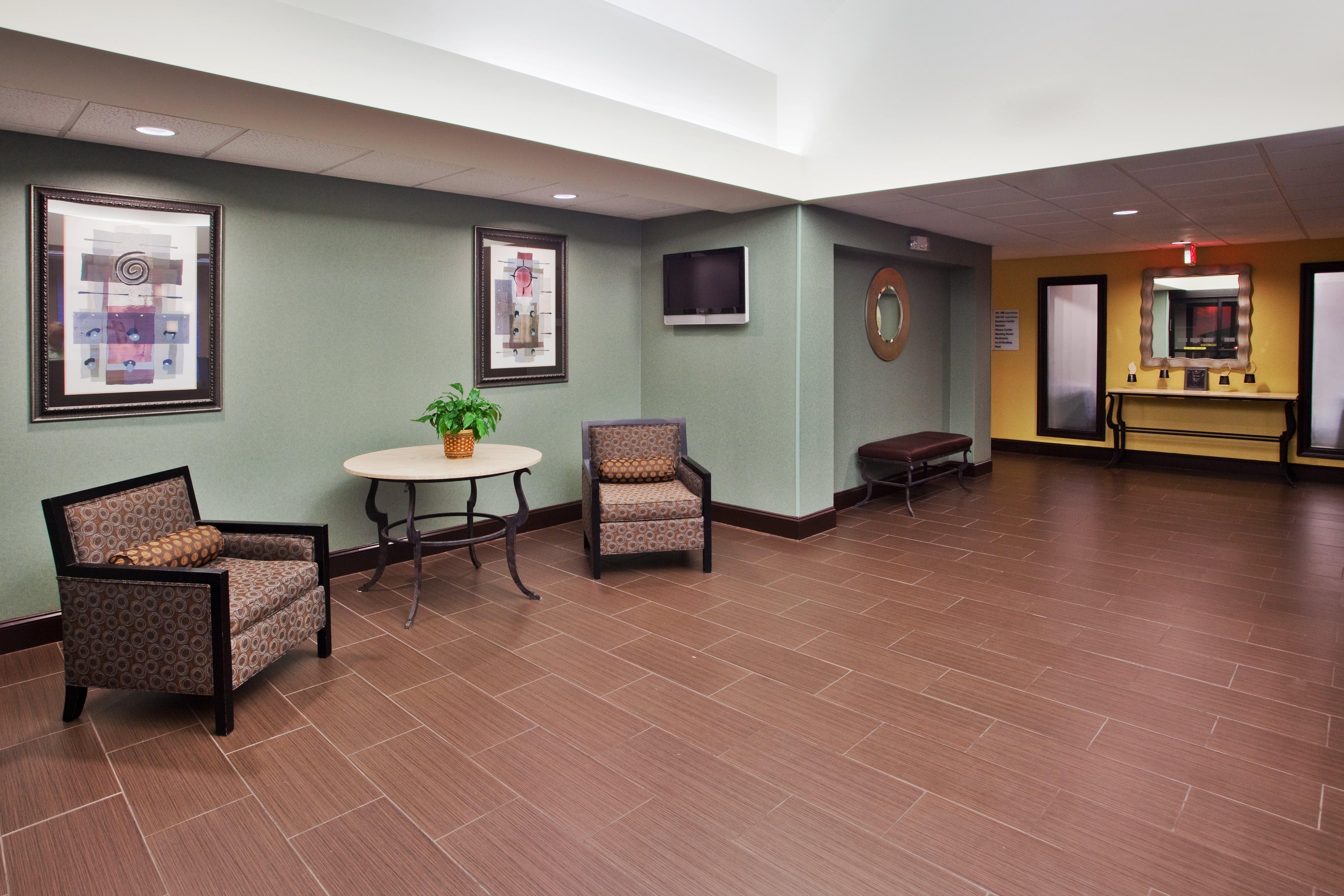 Express - Raleigh By Ihg Hotel Apex