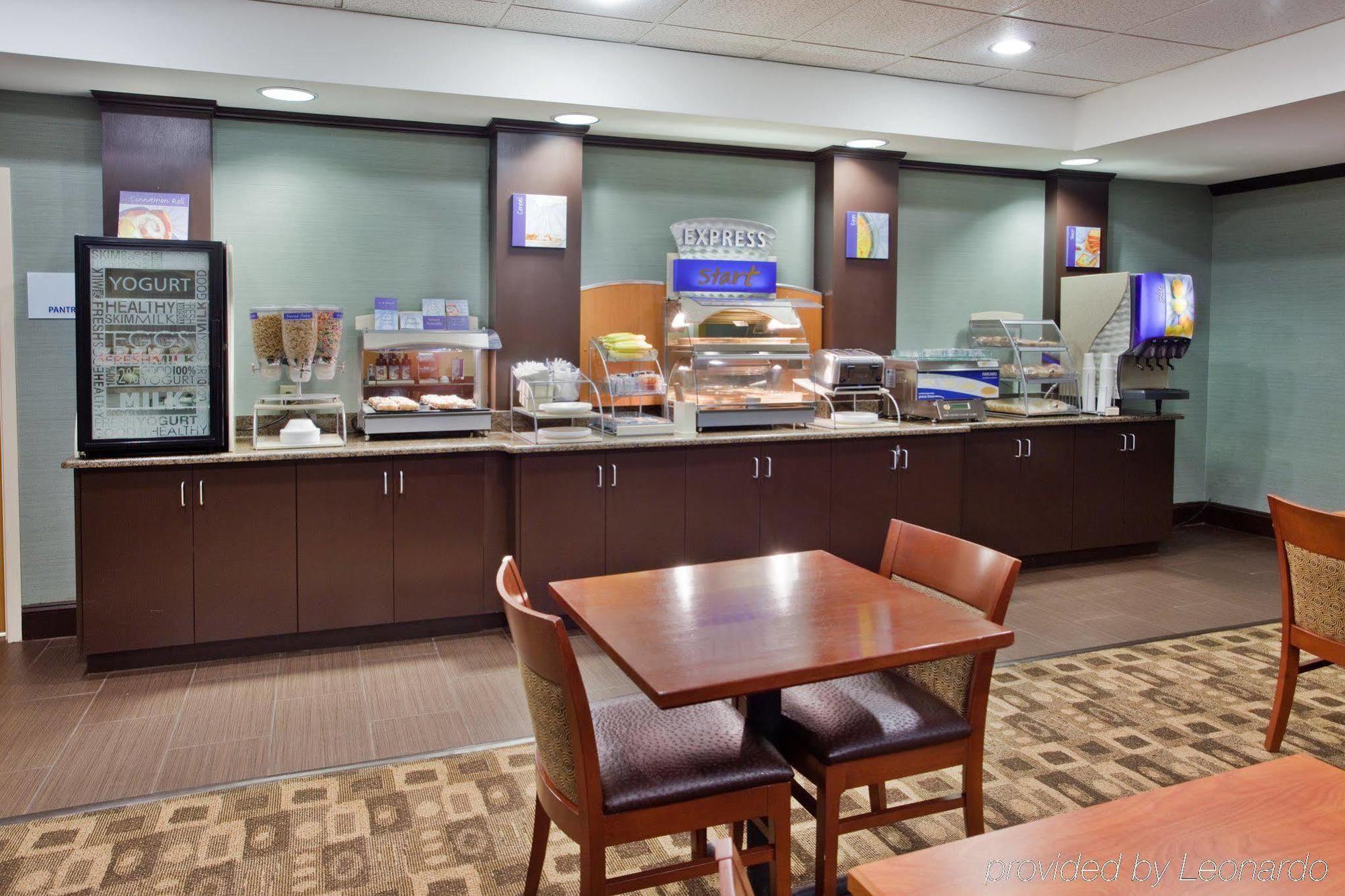 Hotel Express - Raleigh By Ihg Apex